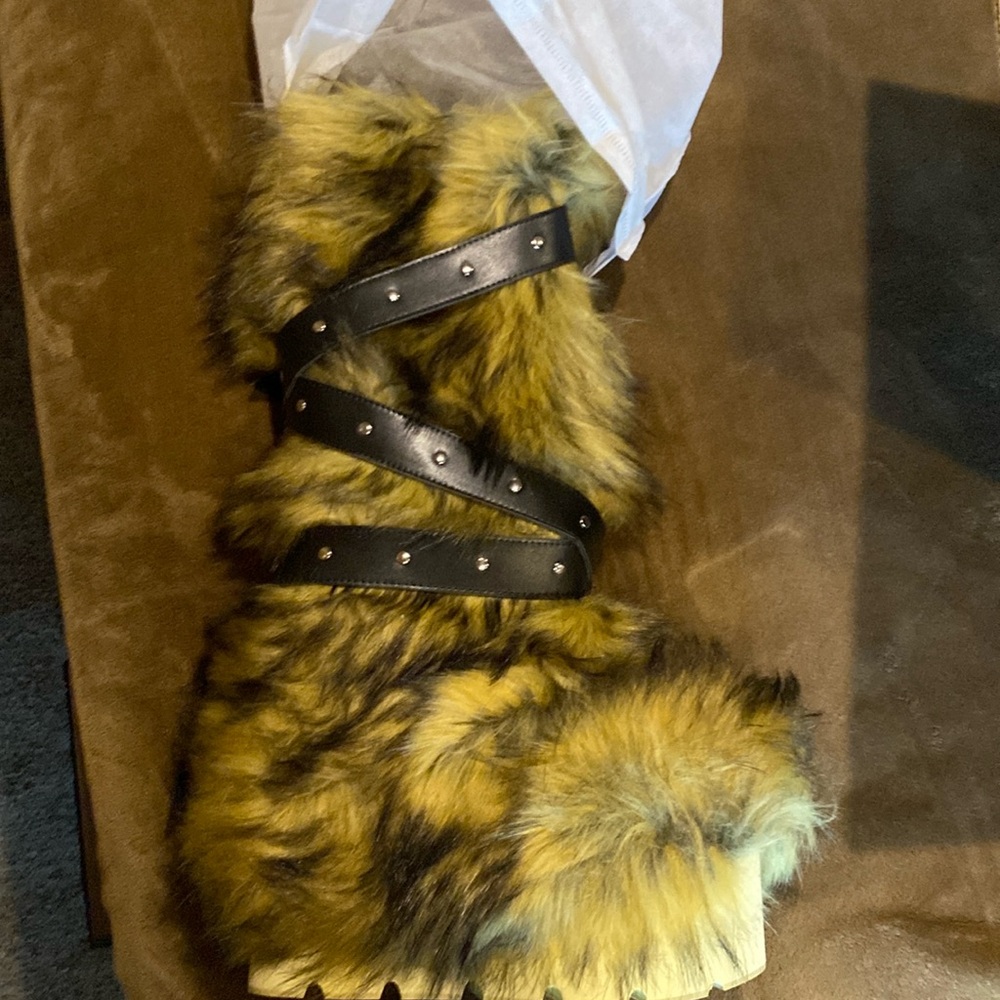 Dolls Kill CLUB EXX FAUX FUR PLATFORM BOOTS